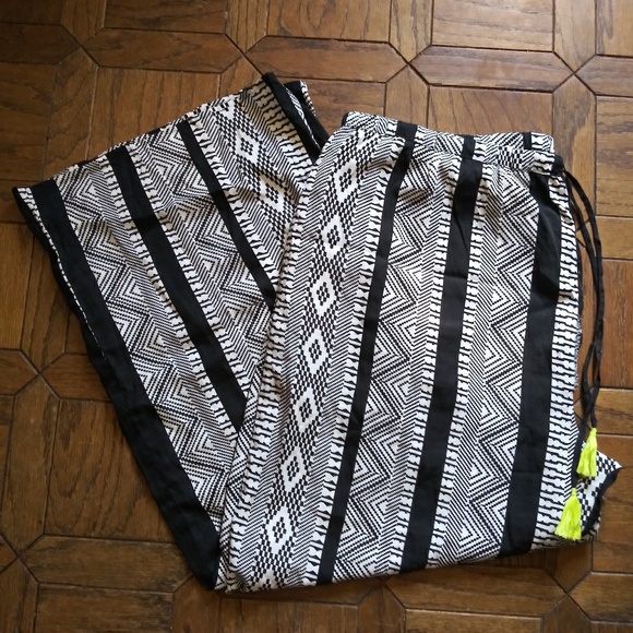 {Club Z Collection} Palazzo Pants - Picture 4 of 5